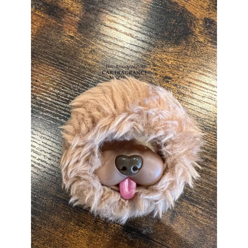 Bath &‎ Body Works NWT Tan Shaggy/Fluffy Dog Head Scentportable Visor Vent, Dogs